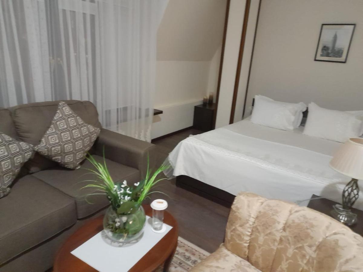 Hotel Krez Kyzylorda 外观 照片